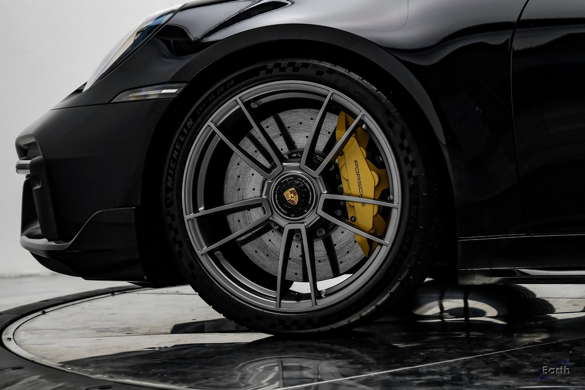 Used 2022 Porsche 911 Turbo S image 90