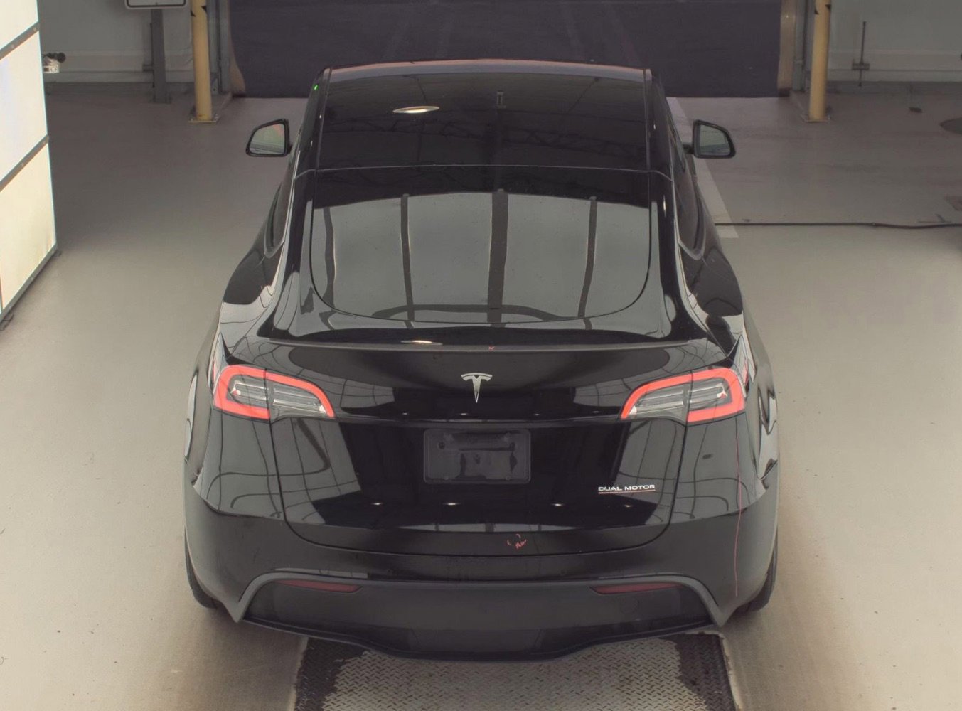 Used 2022 Tesla Model Y Performance AWD/4WD image 5