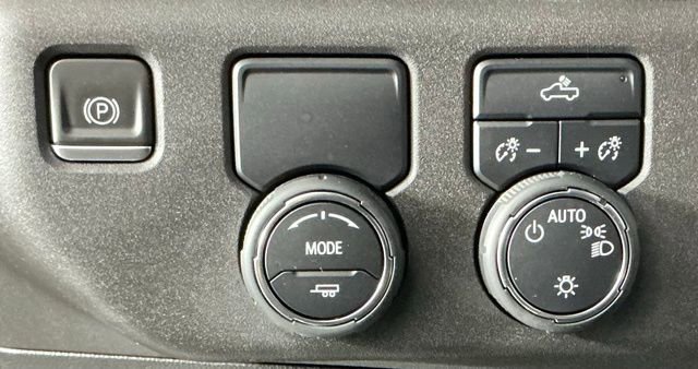 Used 2022 Chevrolet Silverado 1500 LT w/ Texas Edition Plus image 14