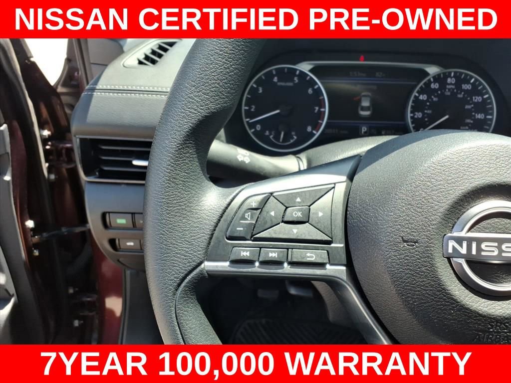 Used 2025 Nissan Sentra SV FWD image 21