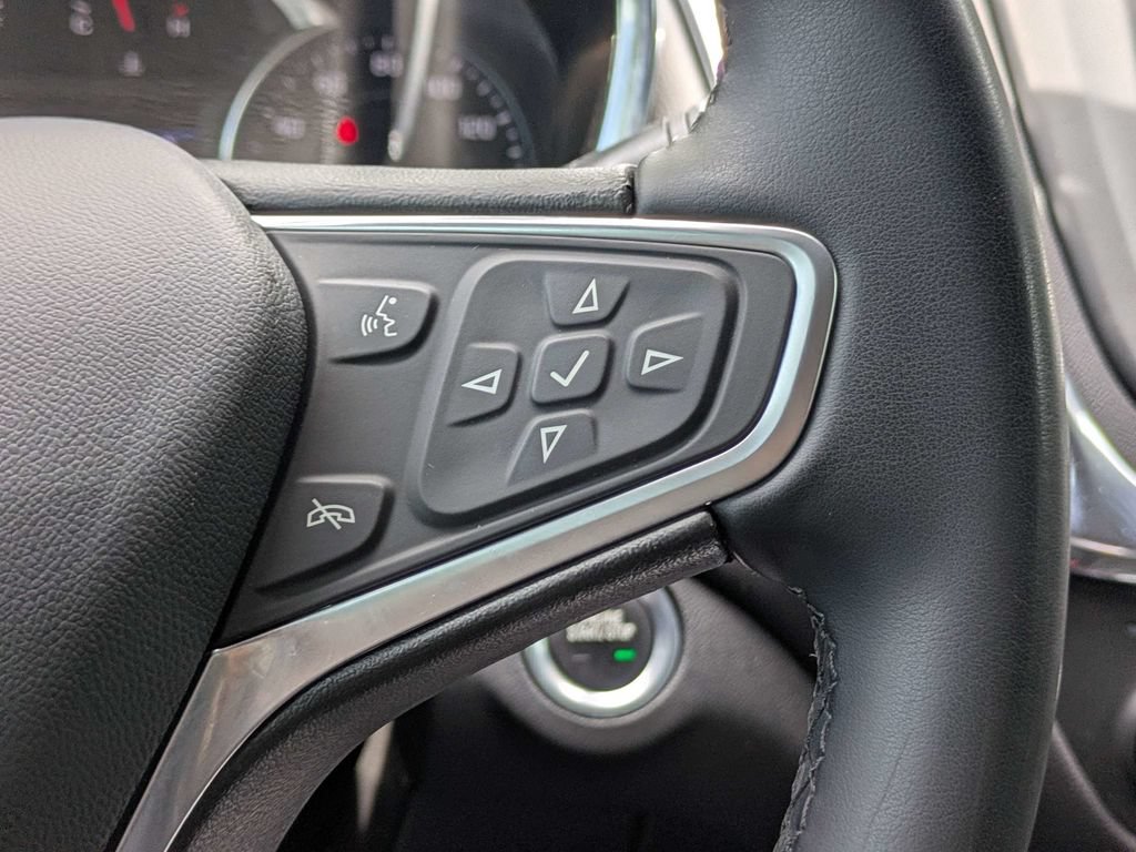 Used 2023 Chevrolet Equinox LT FWD image 27