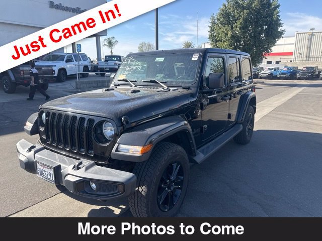 Used 2022 Jeep Wrangler Unlimited Sahara AWD/4WD image 1
