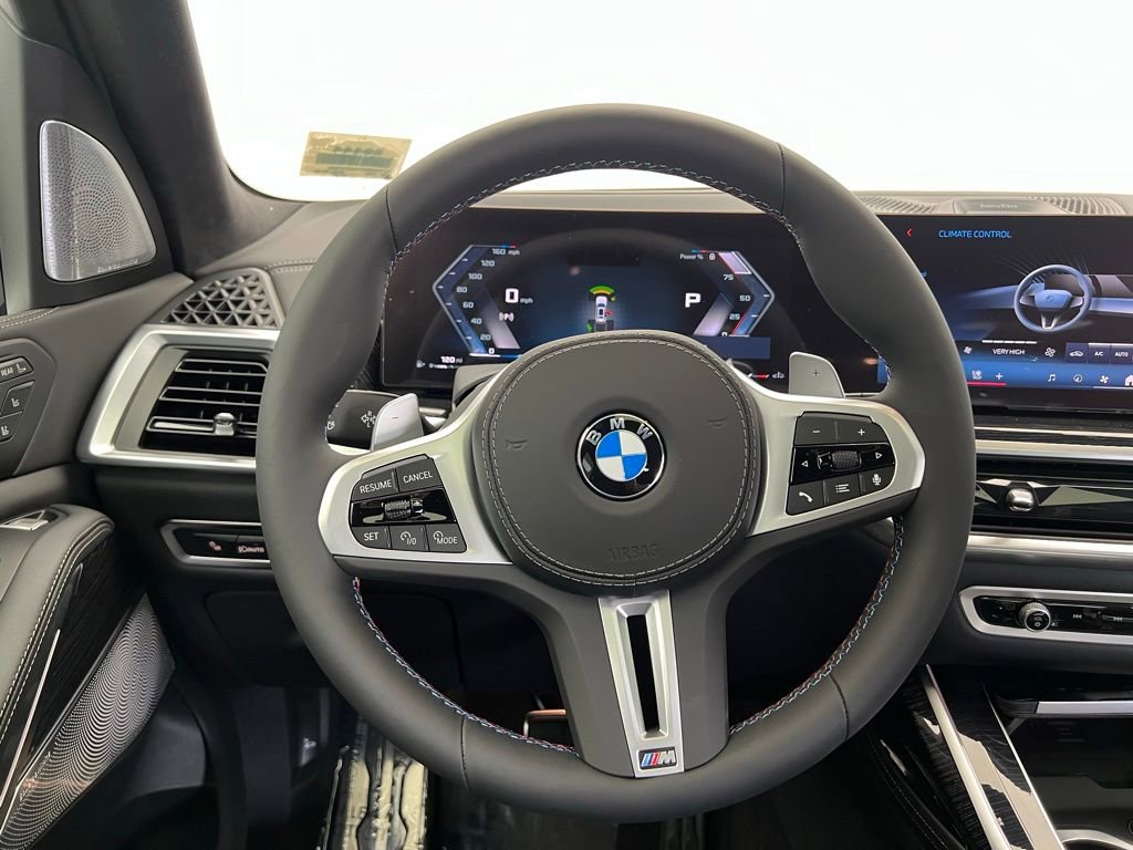 Certified 2025 BMW X7 M60i image 19