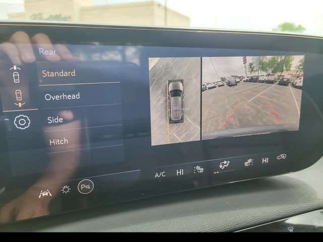 Used 2026 Buick Enclave Sport Touring w/ Power Package FWD image 16