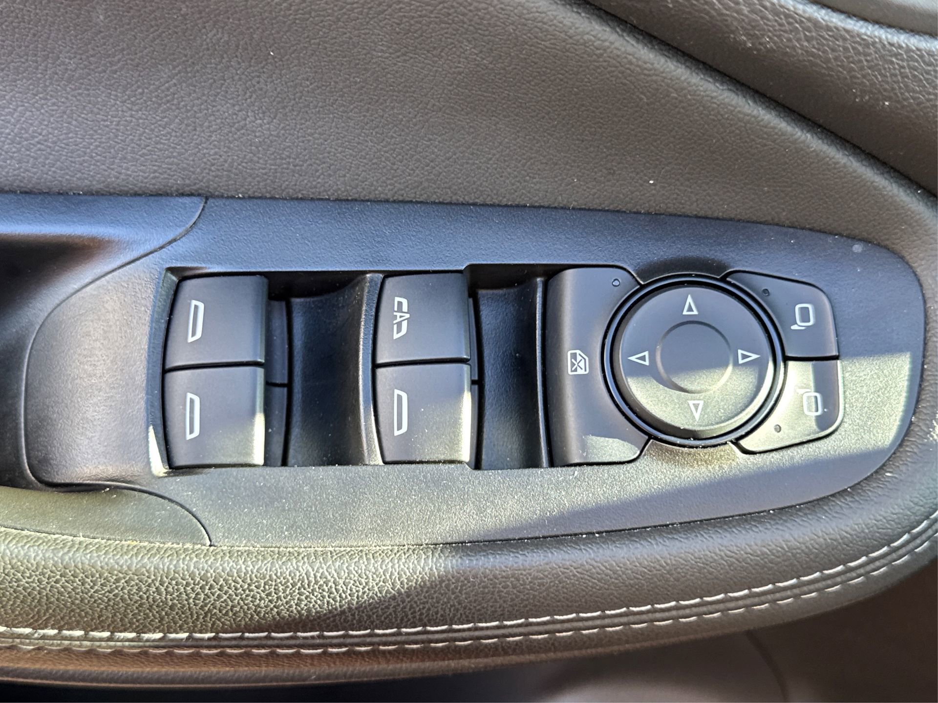 Used 2024 Buick Encore GX Preferred image 36