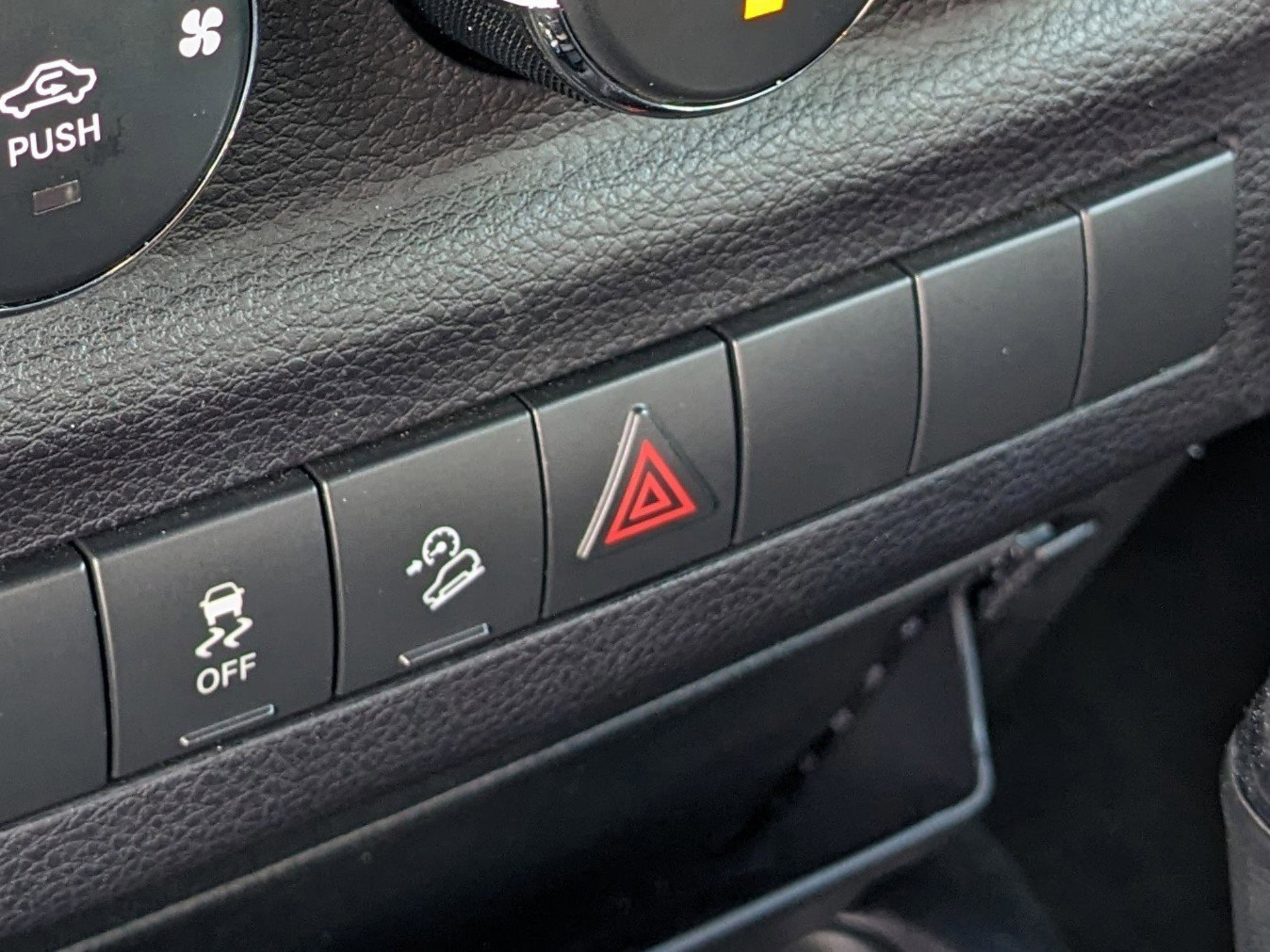 Used 2016 Jeep Wrangler Unlimited Sport image 31