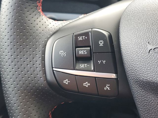 Certified 2024 Ford Escape ST-Line w/ Tech Pack #1 image 15