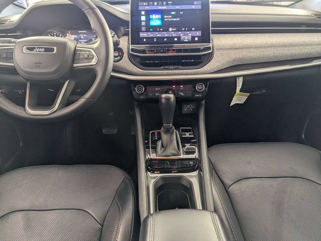 Certified 2023 Jeep Compass Latitude AWD/4WD image 25