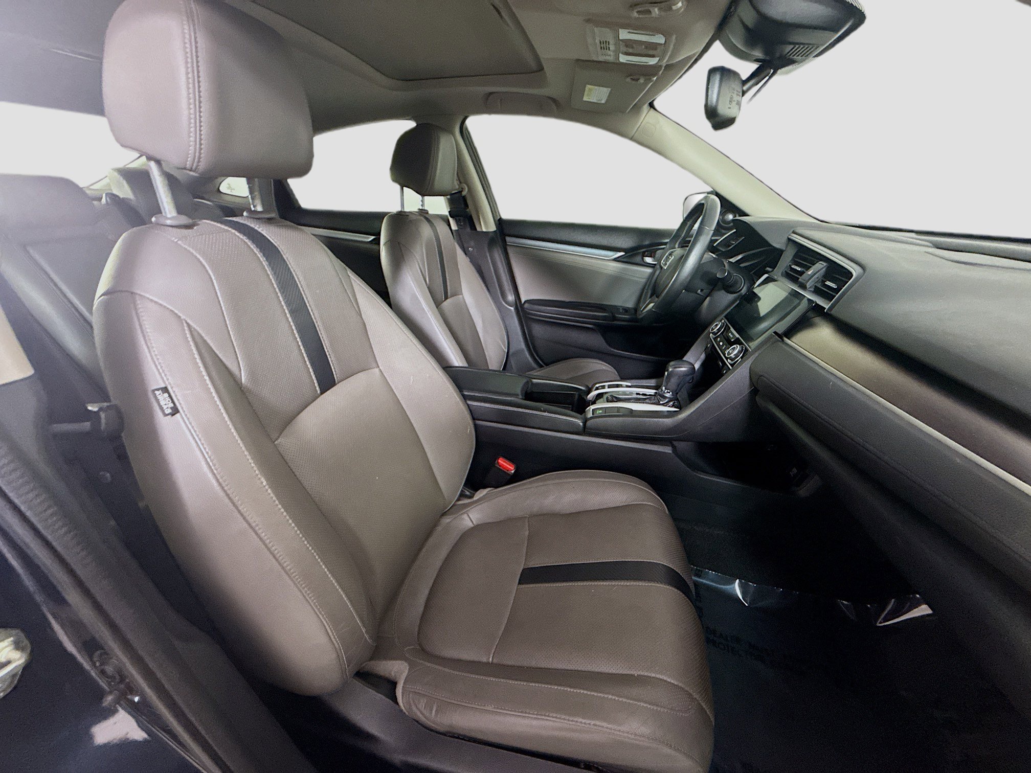 Used 2017 Honda Civic Touring image 29