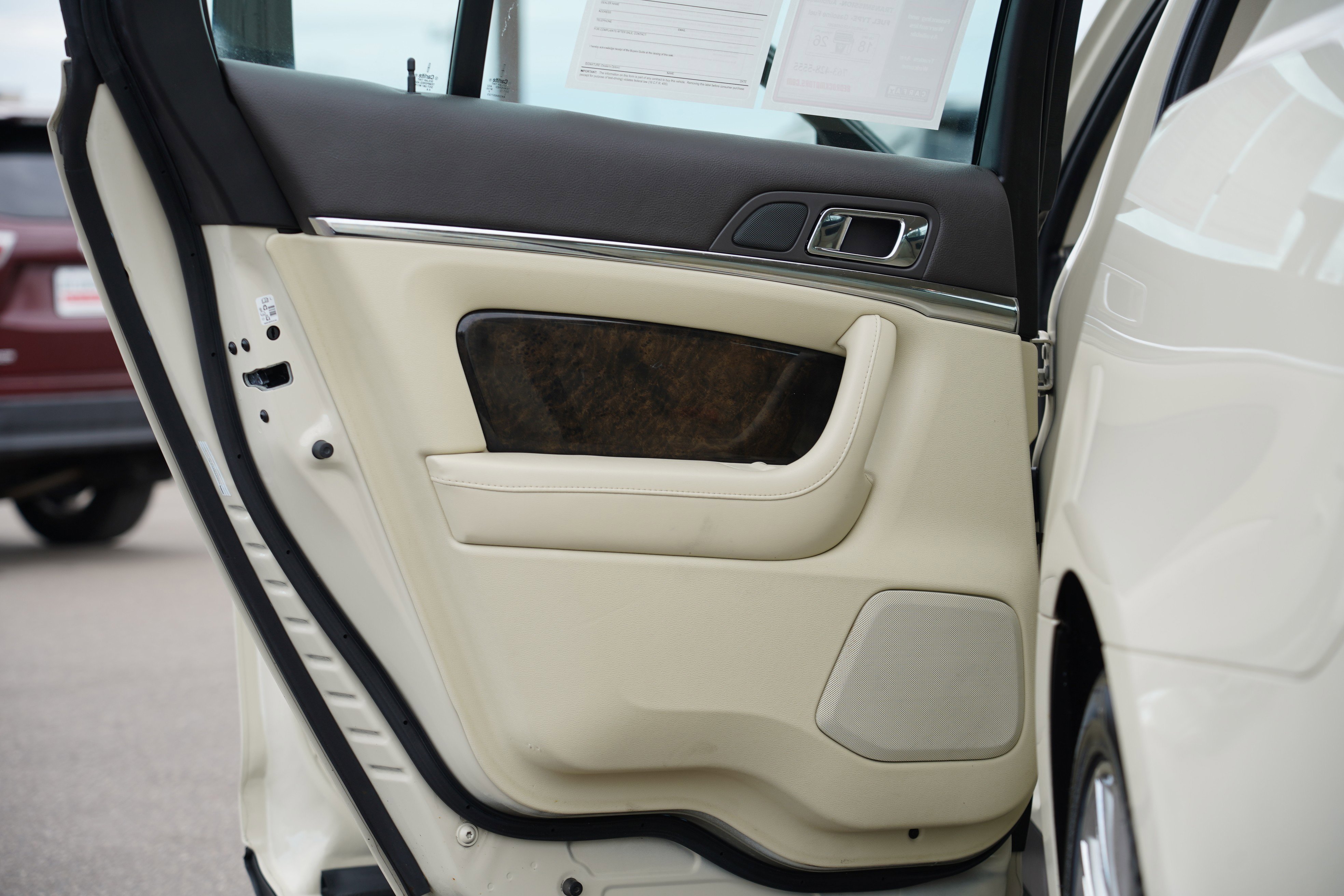 Used 2014 Lincoln MKS AWD w/ Equipment Group 101A image 15