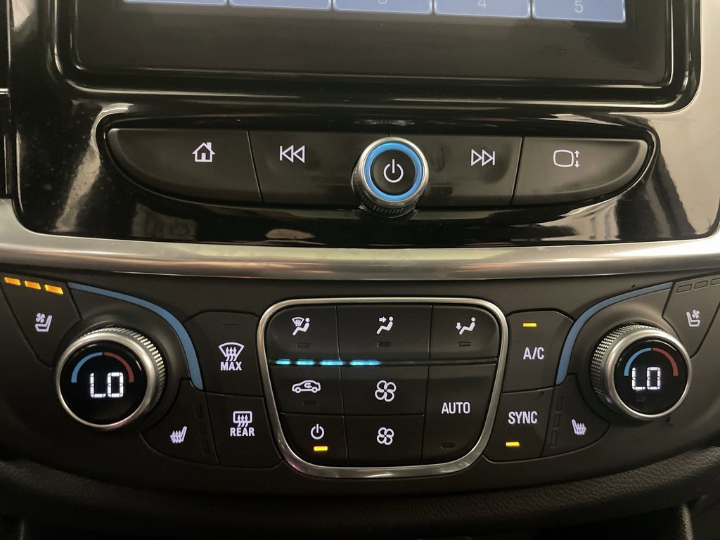 Used 2019 Chevrolet Traverse Premier image 12