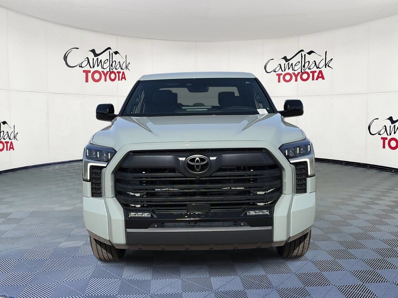 New 2026 Toyota Tundra Limited AWD/4WD image 3