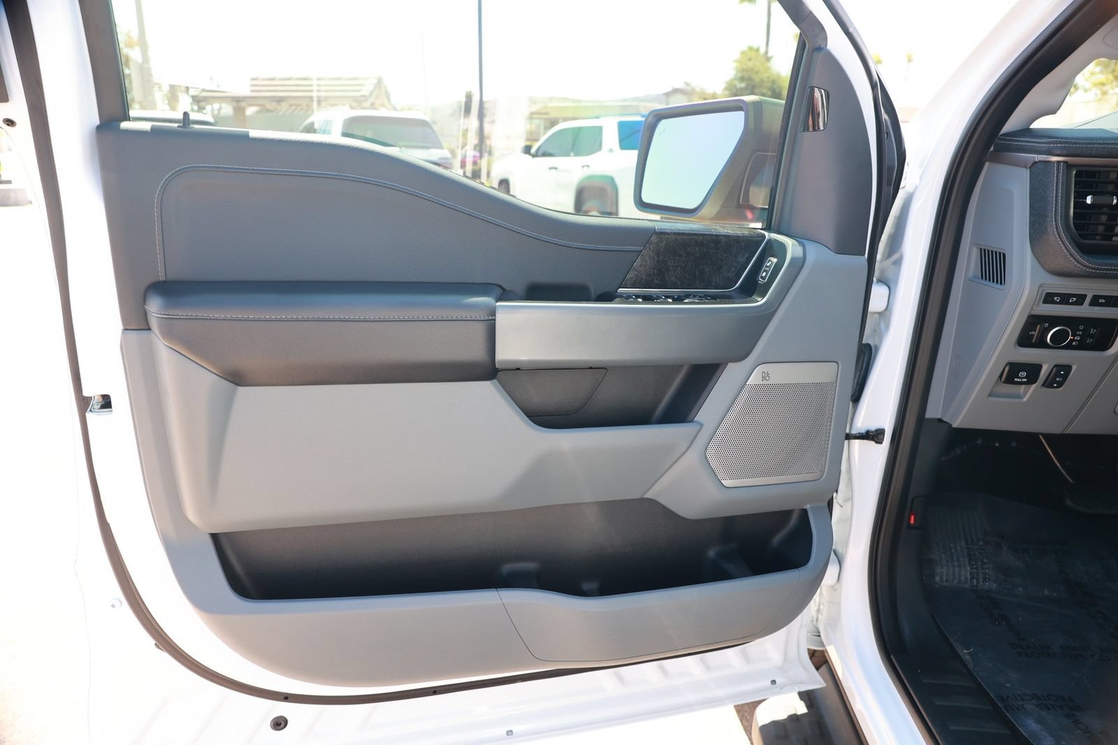 Used 2024 Ford F150 Lightning Flash AWD/4WD image 20