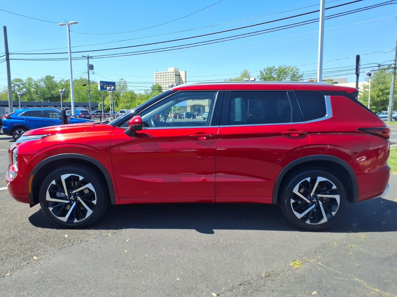 Used 2022 Mitsubishi Outlander SEL FWD image 7