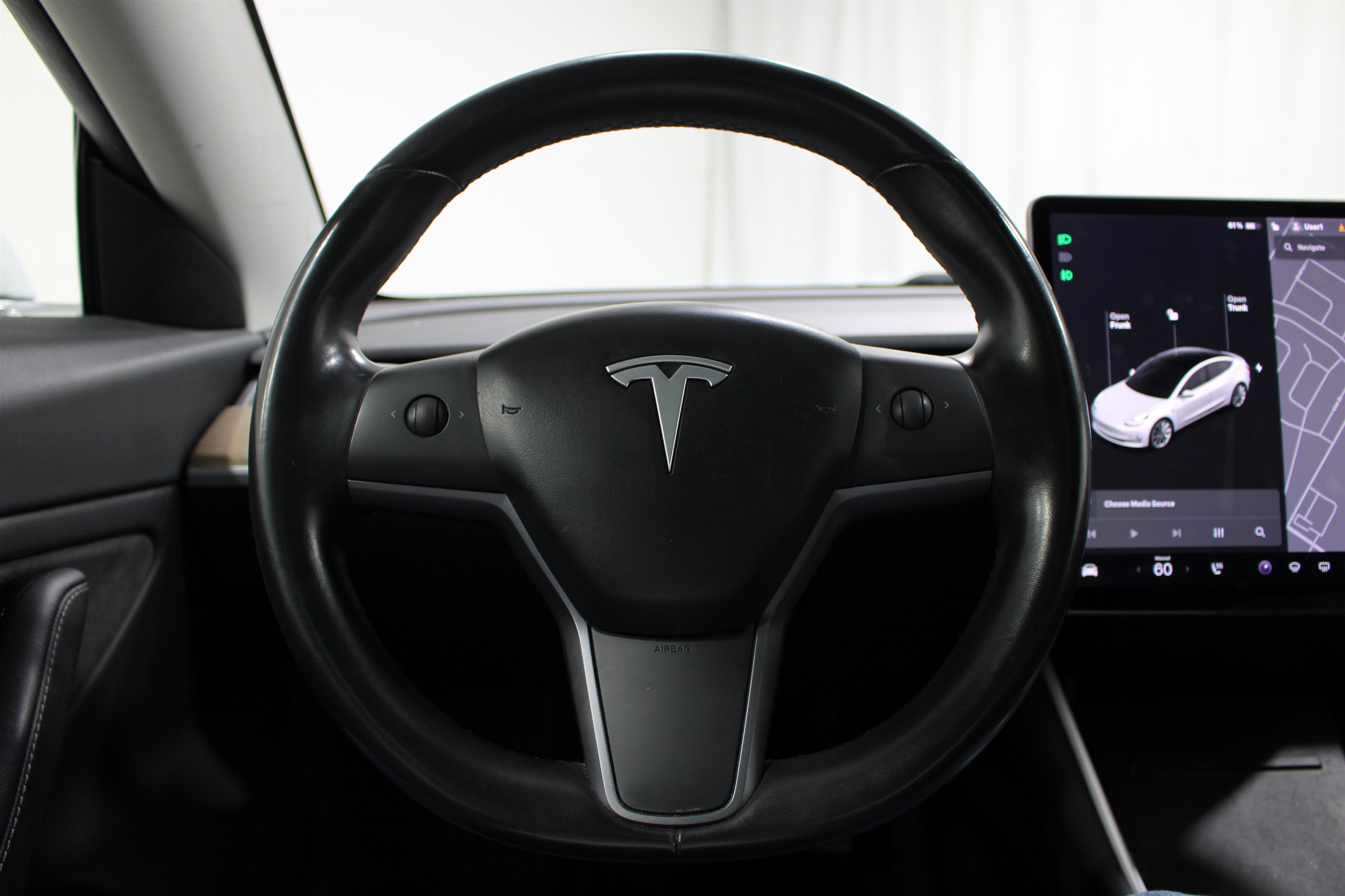 Used 2018 Tesla Model 3 AWD/4WD image 7