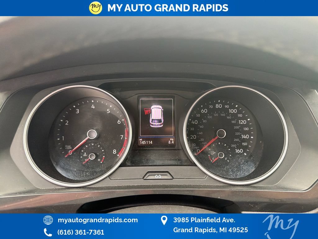 Used 2020 Volkswagen Tiguan SE AWD/4WD image 17