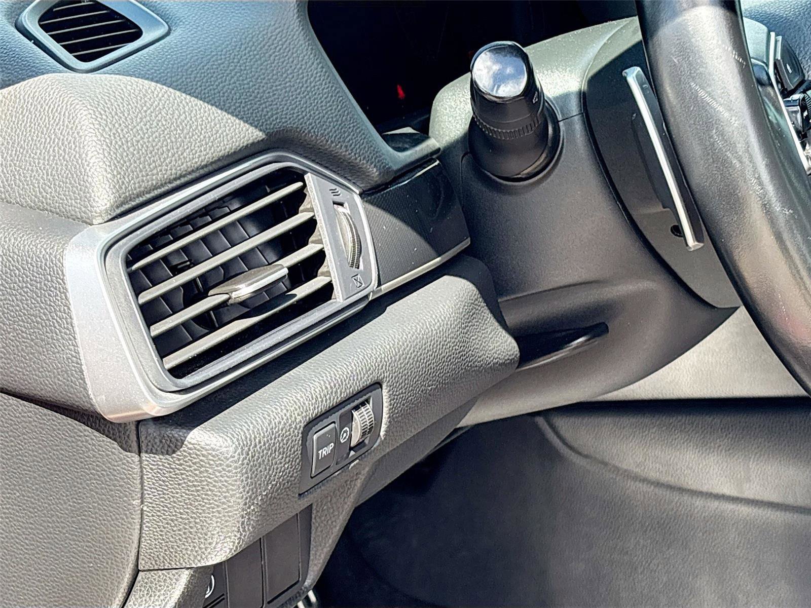 Used 2020 Honda Accord Sport image 10