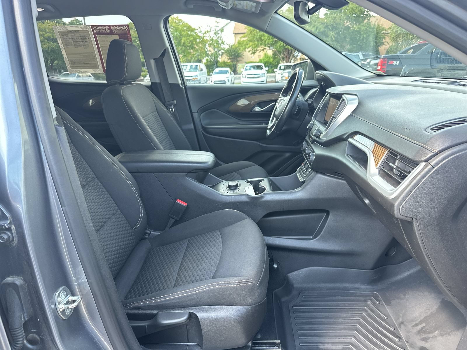 Used 2019 GMC Terrain SLE w/ Driver Convenience Package FWD image 22