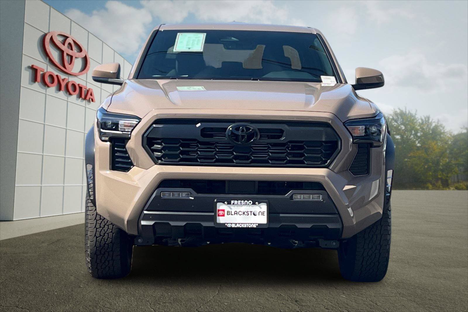 Certified 2026 Toyota Tacoma TRD Off-Road AWD/4WD image 8