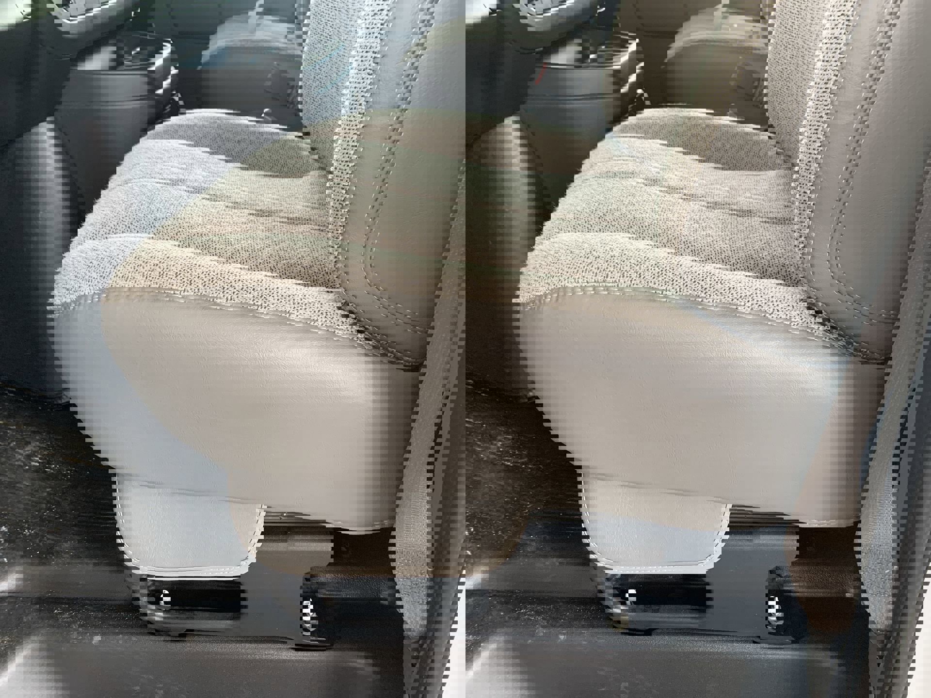 New 2025 GMC Savana 2500 Work Van w/ Driver Convenience Package image 37