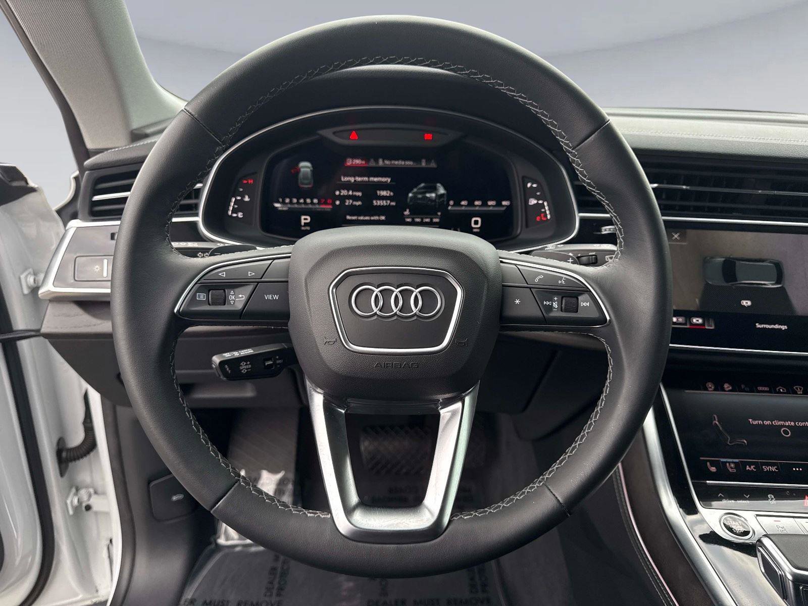 Used 2023 Audi Q8 Prestige image 29