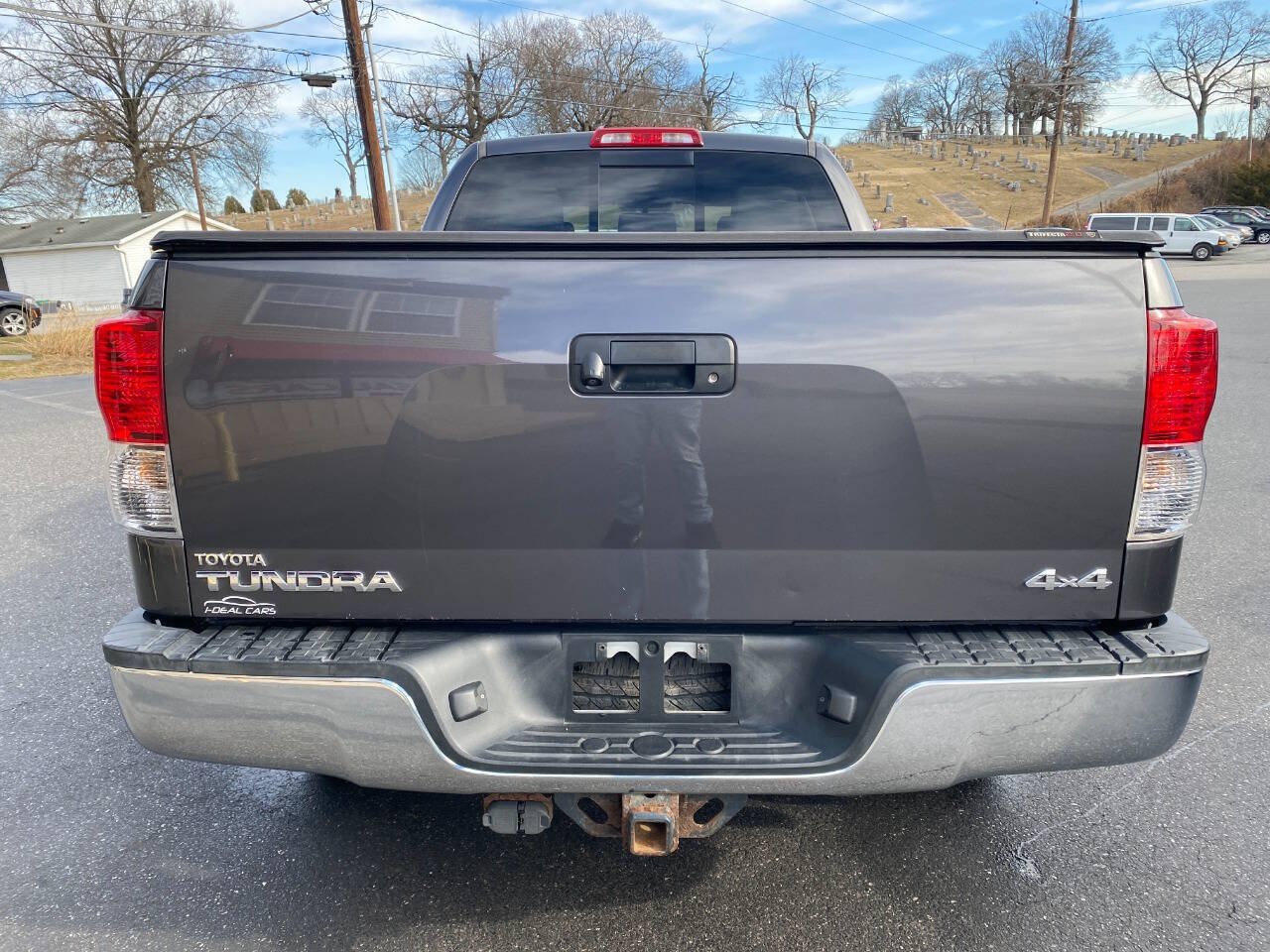 Used 2012 Toyota Tundra 4x4 Double Cab w/ TRD Off-Road Pkg image 4