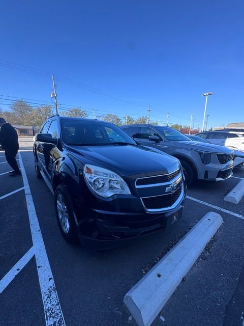 Used 2015 Chevrolet Equinox LT w/ Driver Convenience Package AWD/4WD image 2