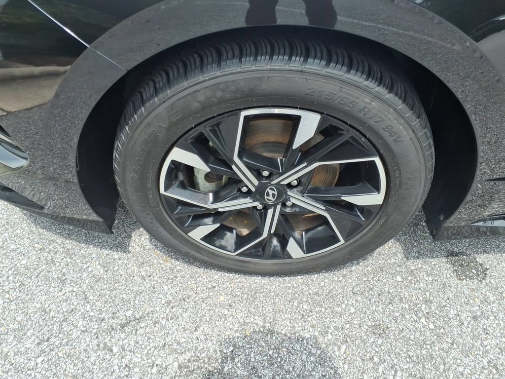Used 2025 Hyundai Sonata SEL FWD image 6