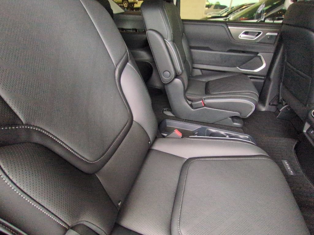 New 2026 INFINITI QX80 Luxe RWD image 28