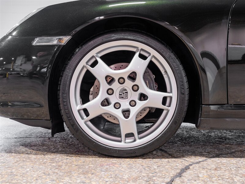 Used 2007 Porsche 911 Carrera 4 AWD/4WD image 18
