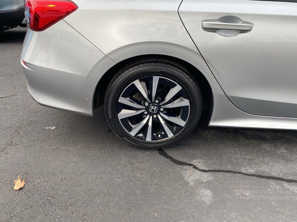 Used 2022 Honda Civic EX image 9