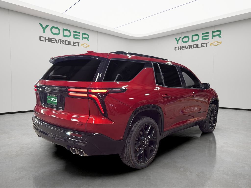 Used 2024 Chevrolet Traverse RS image 7