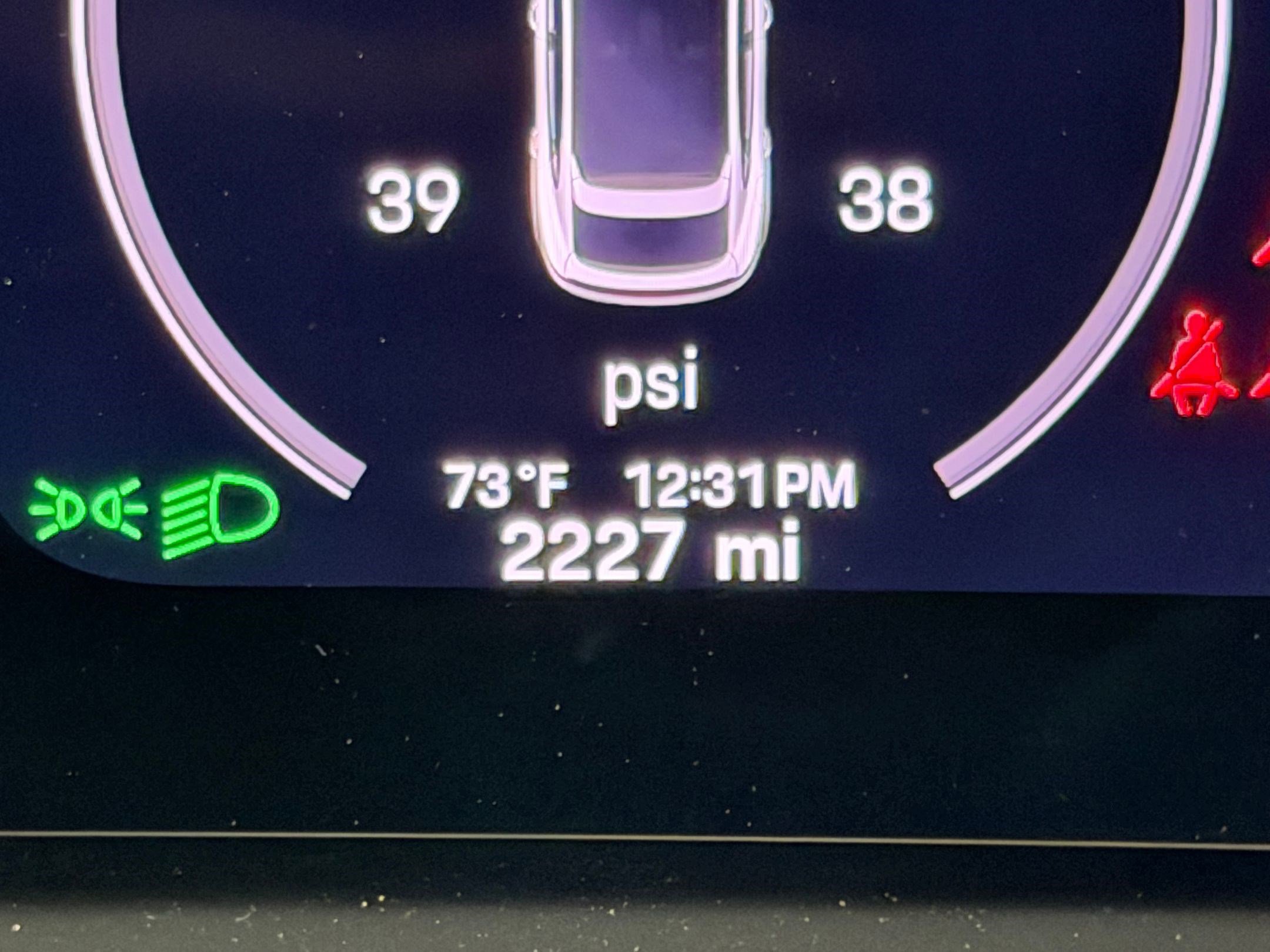 Certified 2025 Porsche Cayenne GTS image 30