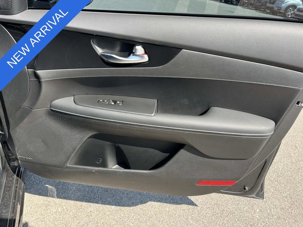 Used 2024 Kia Forte GT-Line w/ GT-Line Premium Package image 24