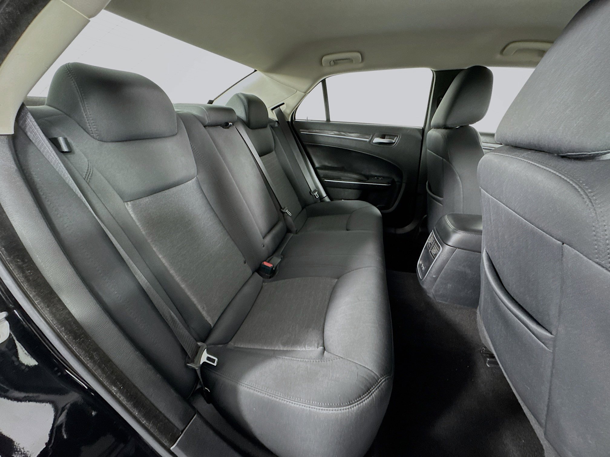 Used 2021 Chrysler 300 Touring w/ Sport Appearance Package image 26