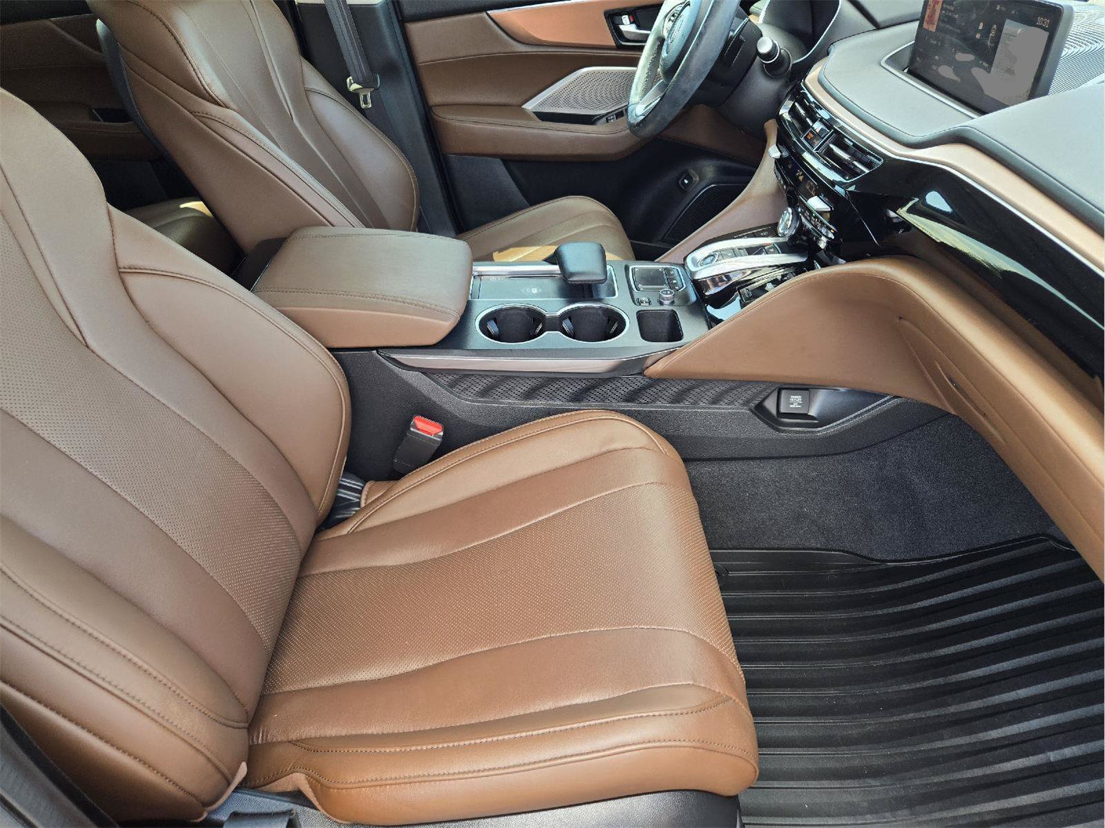 Used 2024 Acura MDX w/ Technology Package FWD image 13