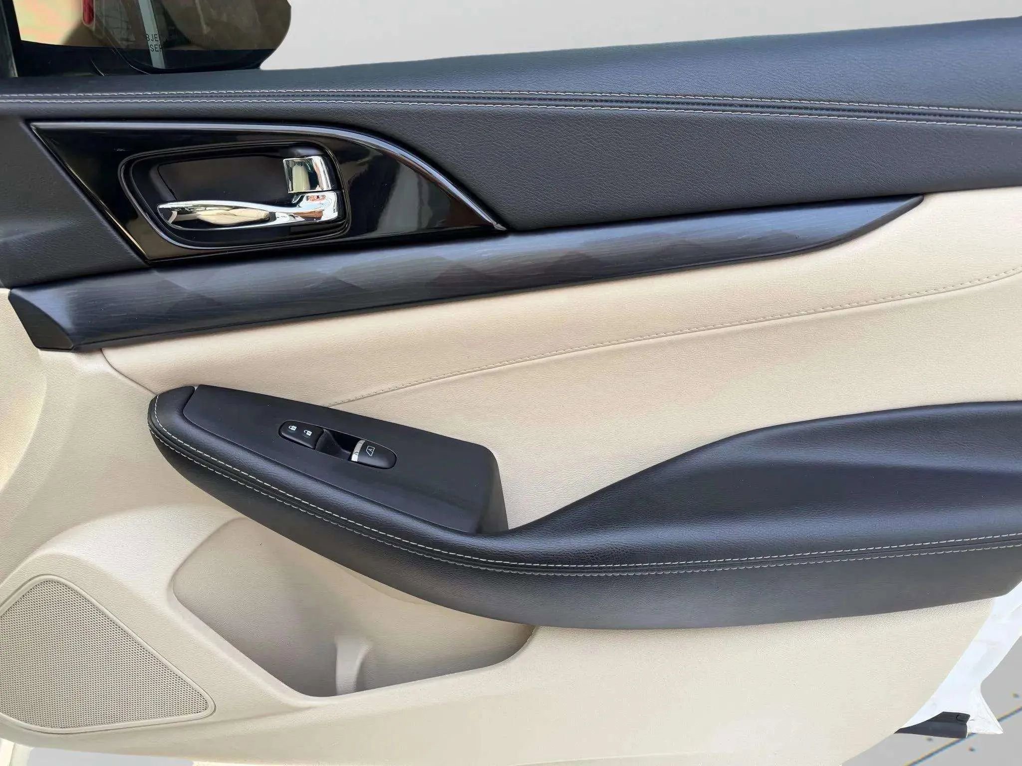 Used 2022 Nissan Maxima Platinum w/ Sport Mat Group image 8