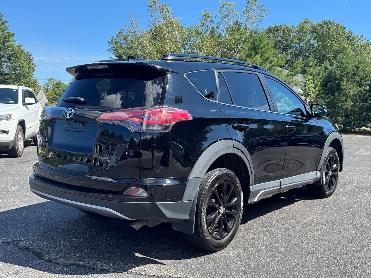 Used 2018 Toyota RAV4 Adventure w/ Cold Weather Package image 10