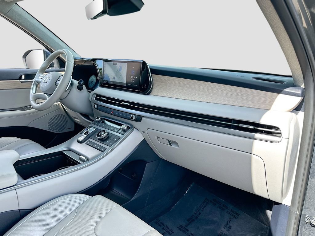 Used 2023 Hyundai Palisade Limited image 30
