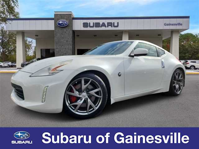 Used 2014 Nissan 370Z Touring w/ Sport Package video 1