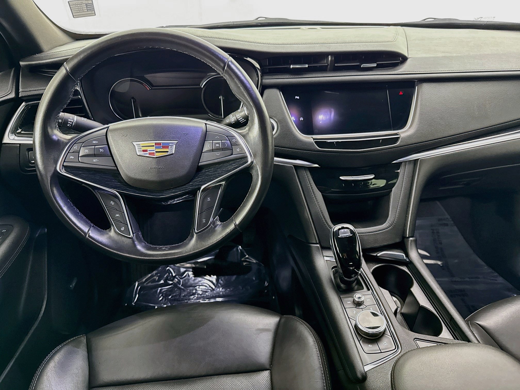 Certified 2020 Cadillac XT5 Premium Luxury AWD/4WD image 22