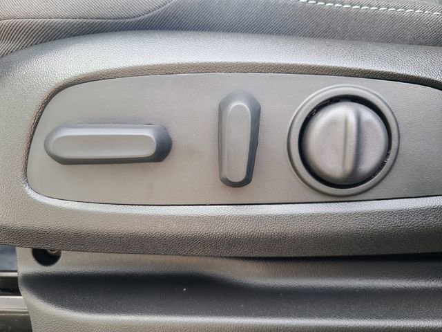 New 2027 Chevrolet Bolt LT w/ Comfort Package image 20