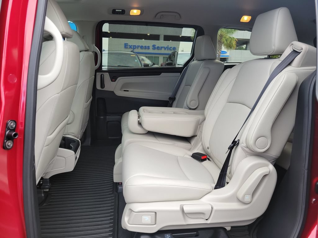 Certified 2026 Honda Odyssey EX-L image 15
