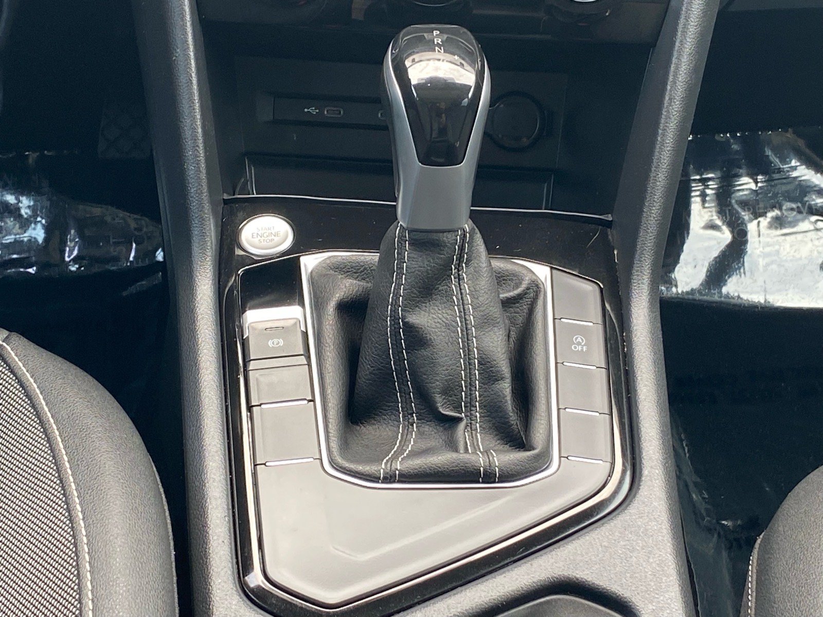 Certified 2023 Volkswagen Taos SE w/ Panoramic Sunroof Package FWD image 10