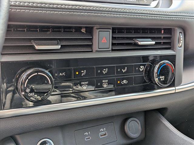 Used 2023 Nissan Rogue S image 9