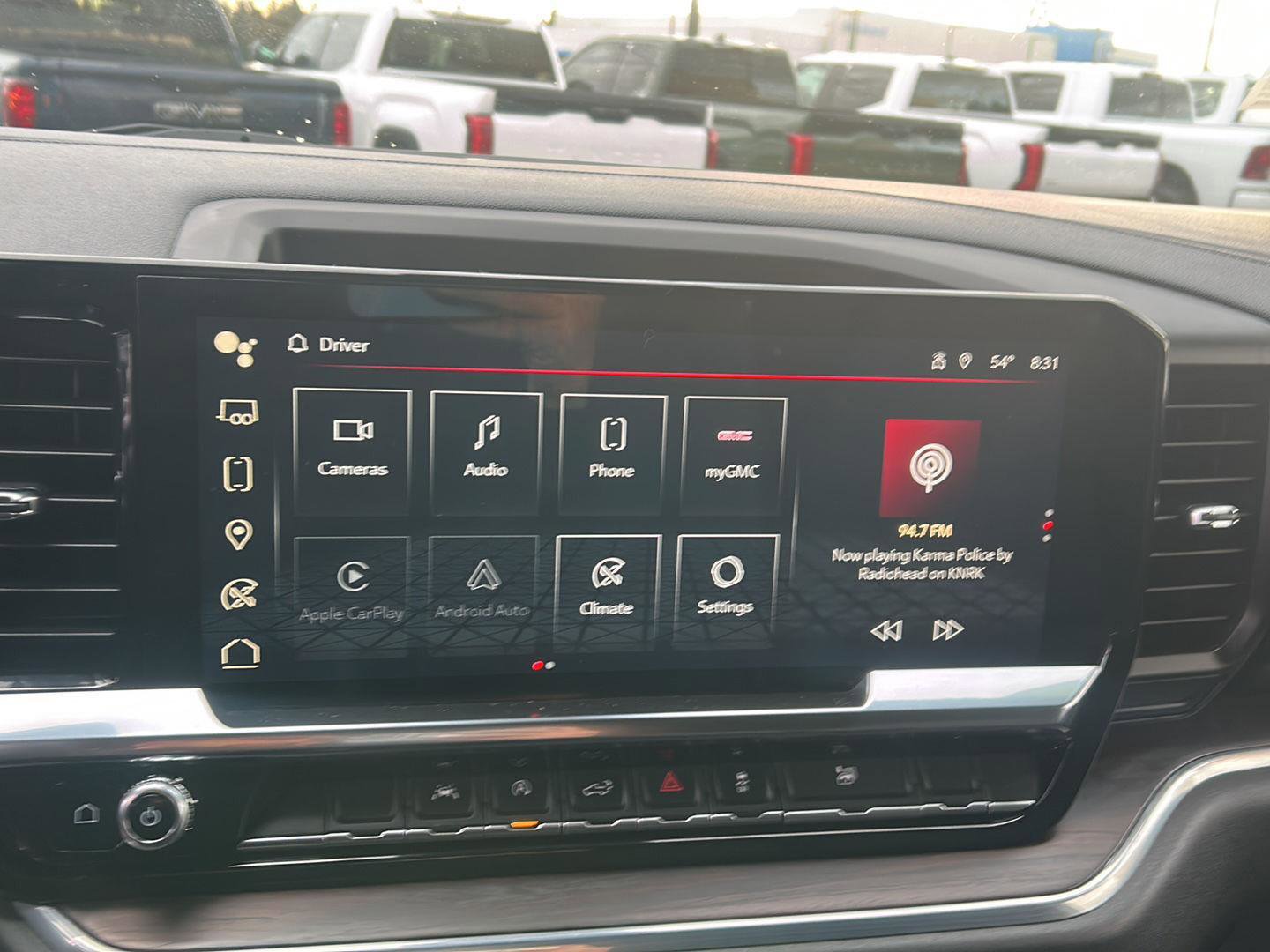 Used 2024 GMC Sierra 1500 SLT image 16