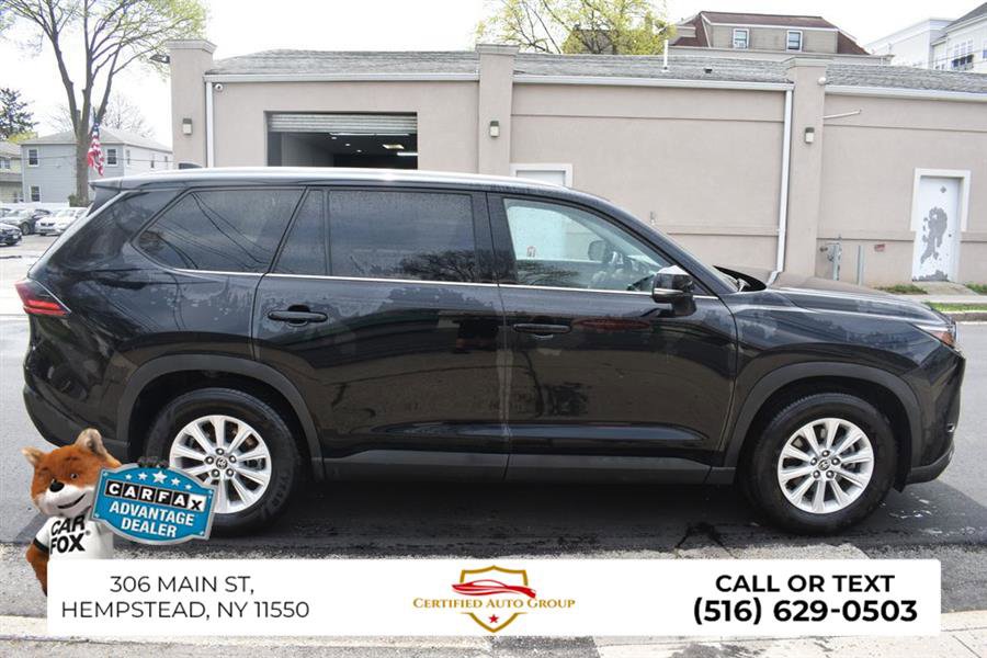 Used 2025 Toyota Grand Highlander FWD image 5