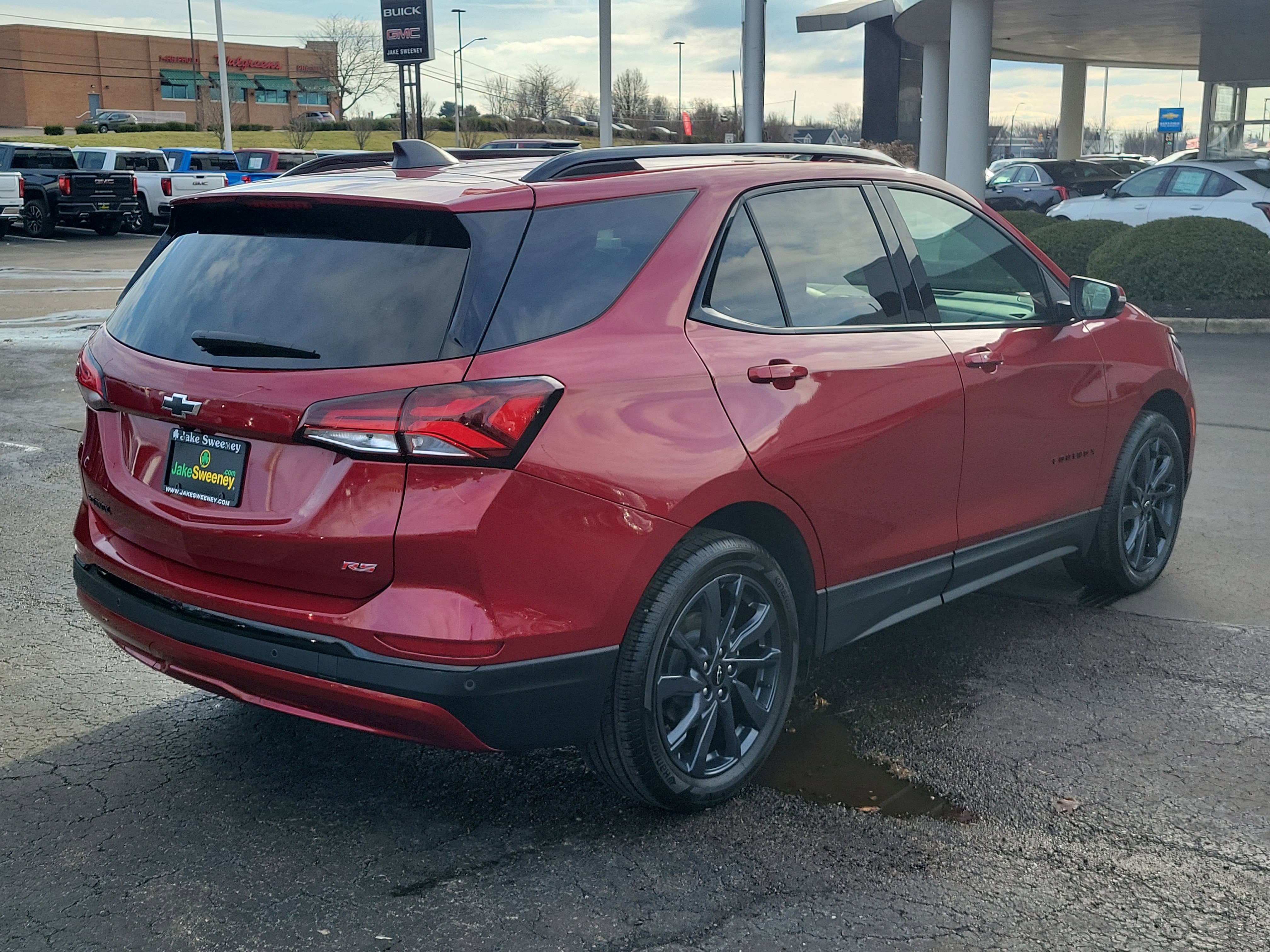 Certified 2024 Chevrolet Equinox RS image 4