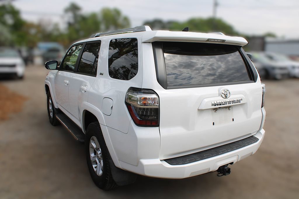 Used 2018 Toyota 4Runner SR5 Premium image 11