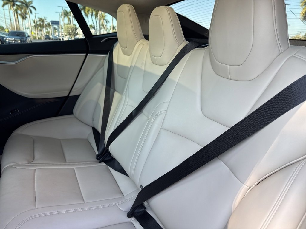 Used 2017 Tesla Model S AWD image 6